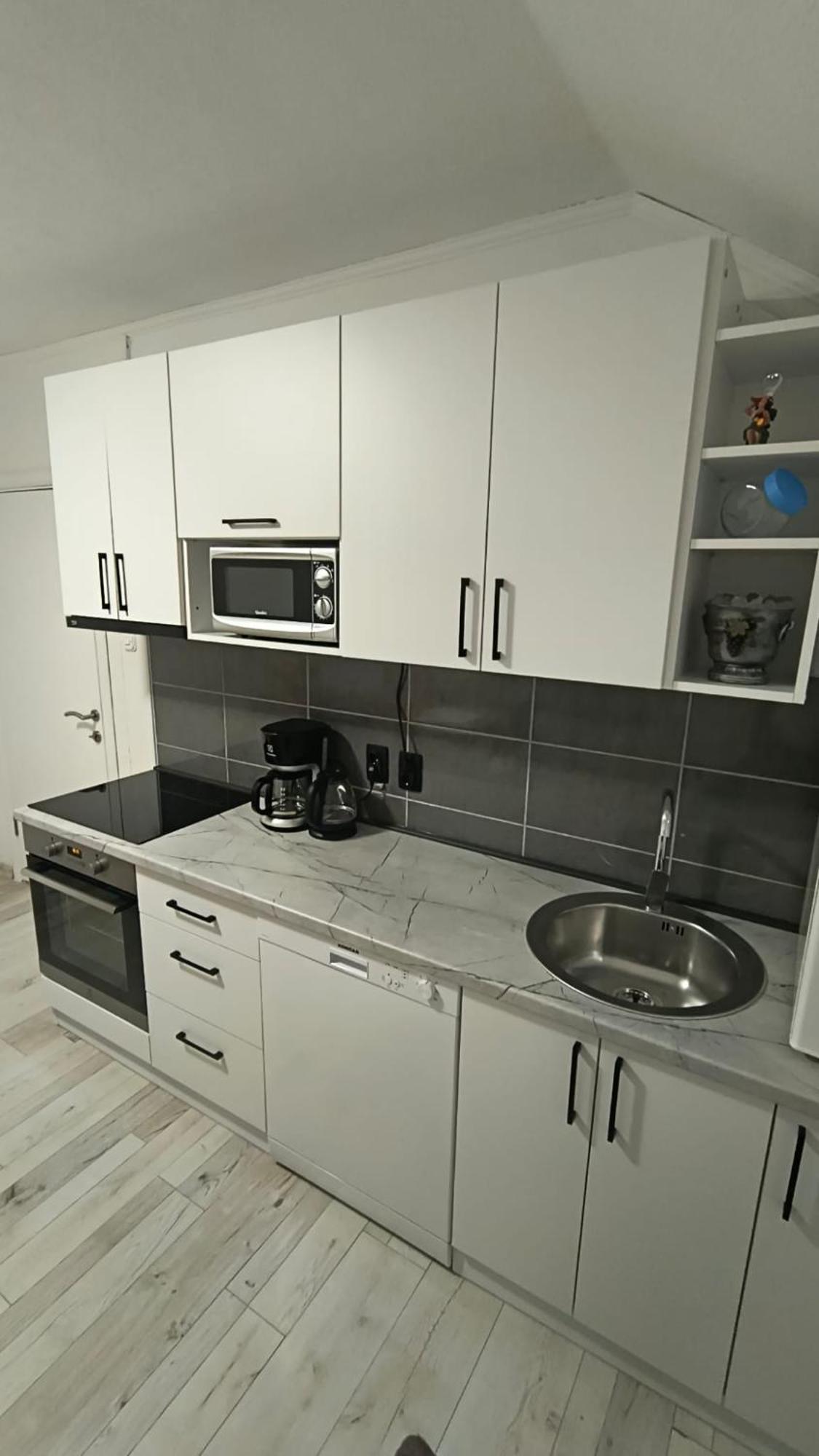 Apartment Gradina Korenica Esterno foto